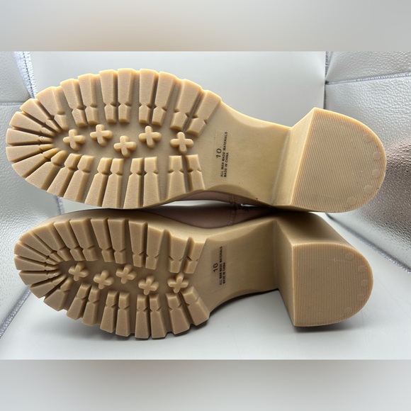 NEW DV by Dolce Vita Juliet Lug Bootie in Beige - Size 10 - Picture 12 of 13